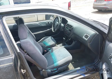 1998 Honda Civic Ex from USA, damaged, VIN 1HGEJ8243WL131093